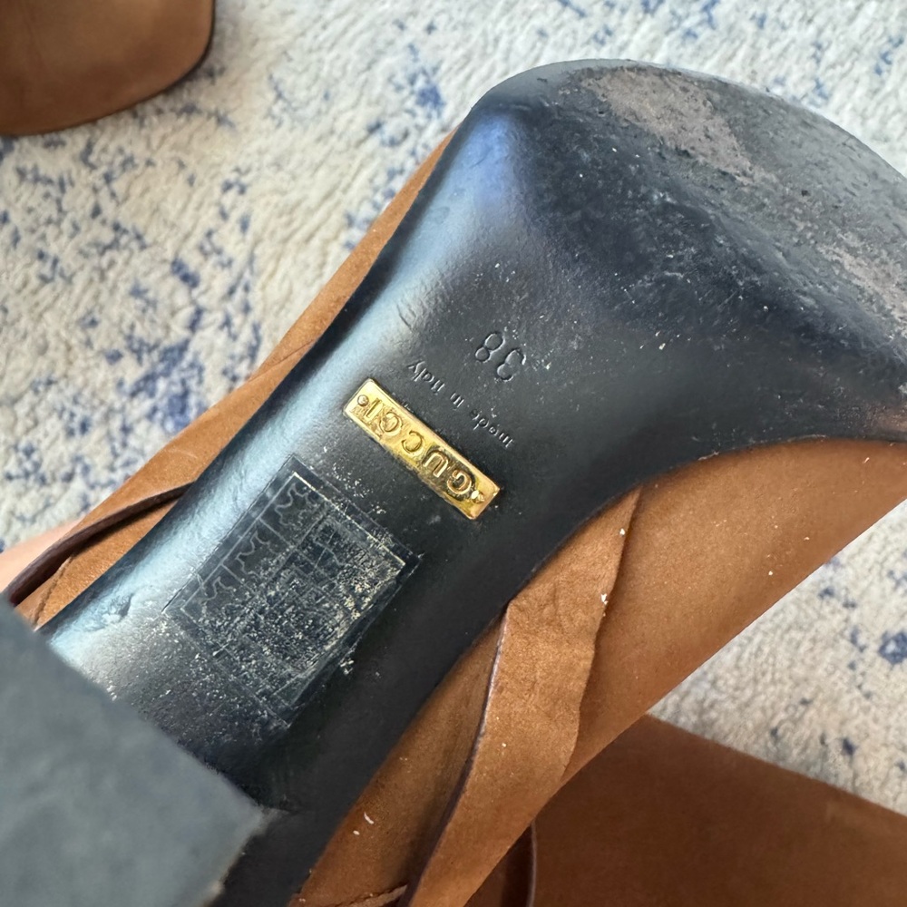 Gucci Brown Heeled Boots with Gold Accents - Picture 4 of 6